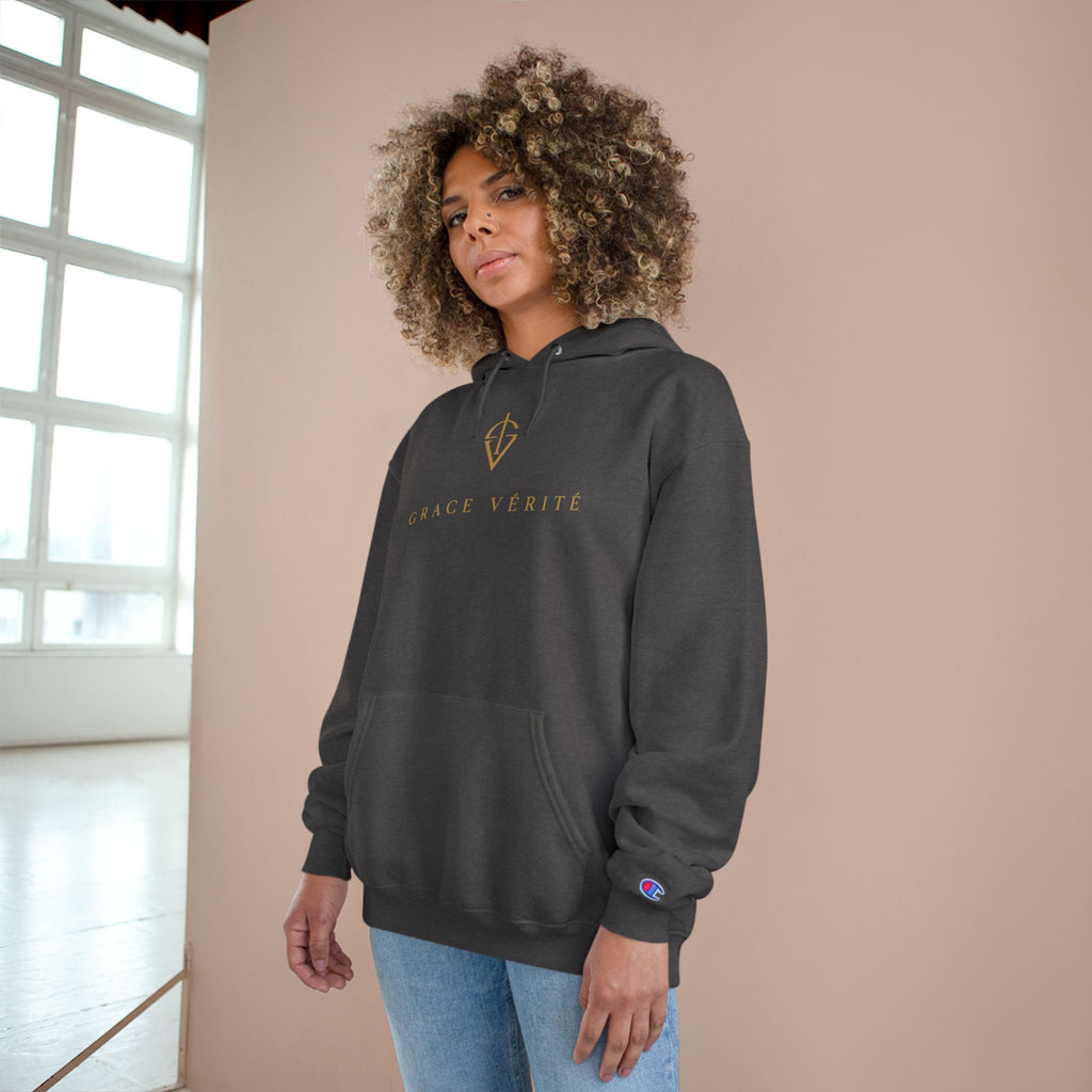 ESSENTIAL HOODIE