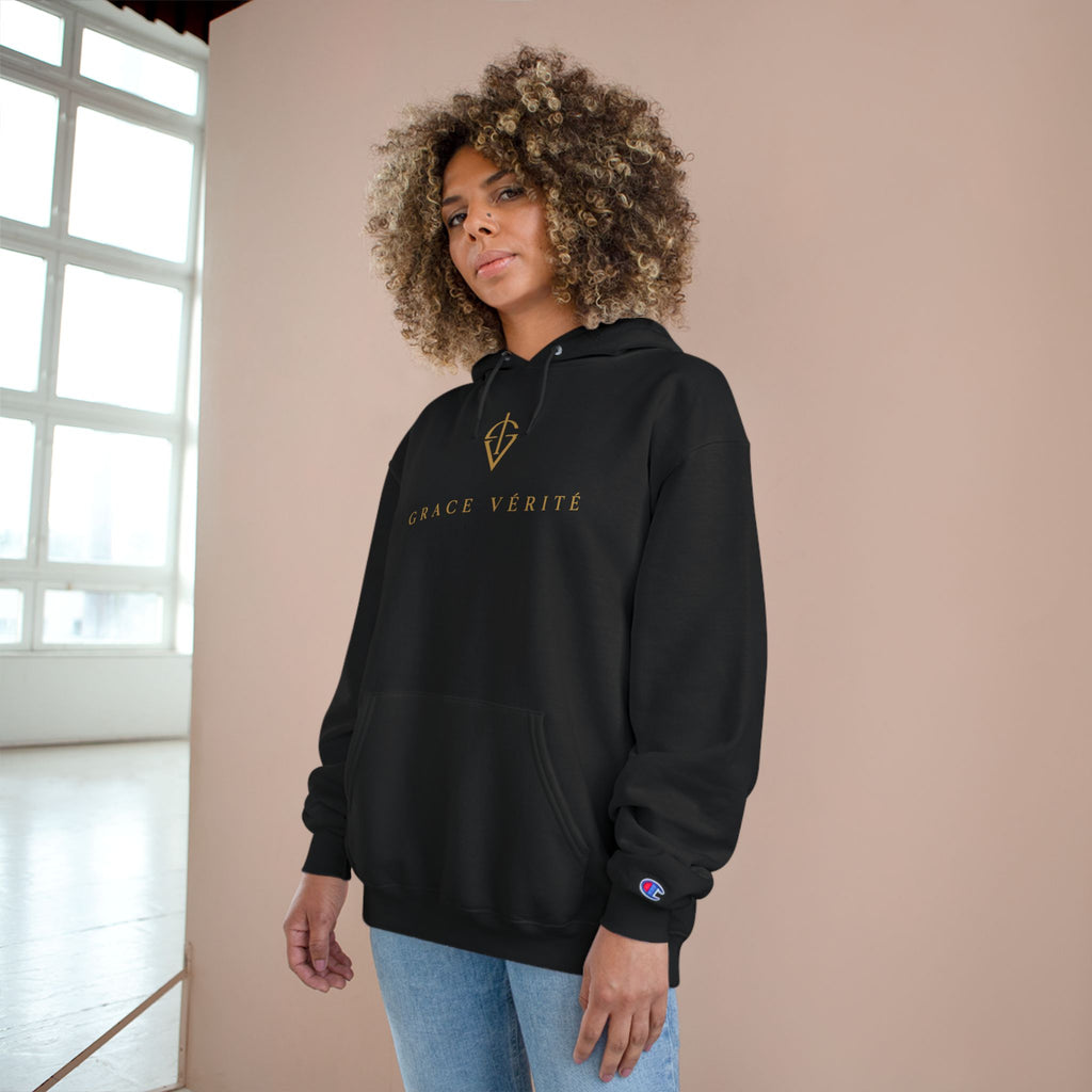 ESSENTIAL HOODIE